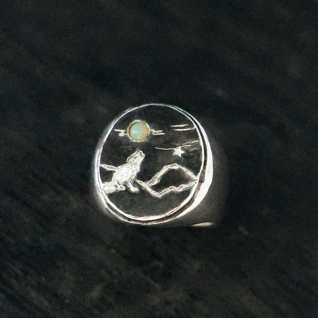 Howlin Wolf Ring